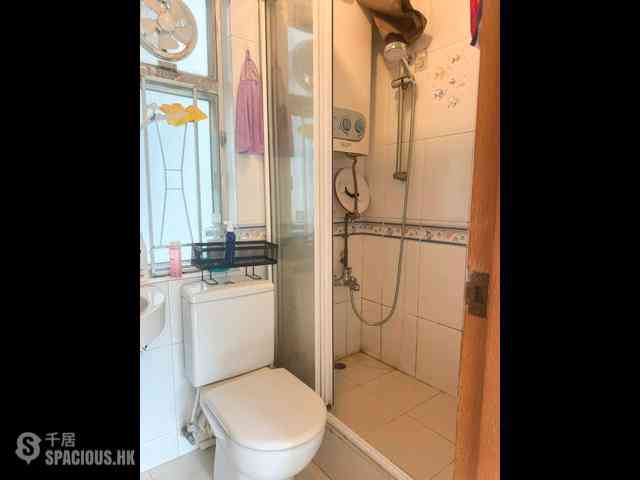 Sai Wan Ho - Bellevue (Belleve) Court Block A 06
