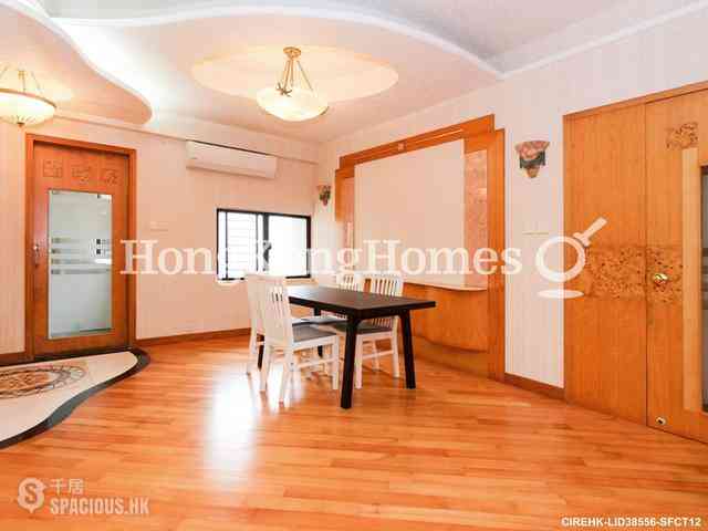 Jardines Lookout - Cavendish Heights 01