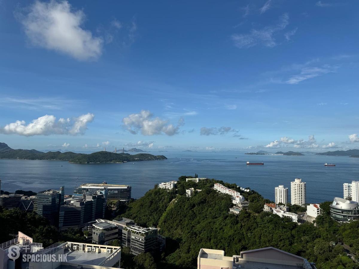 Pok Fu Lam - Radcliffe 01