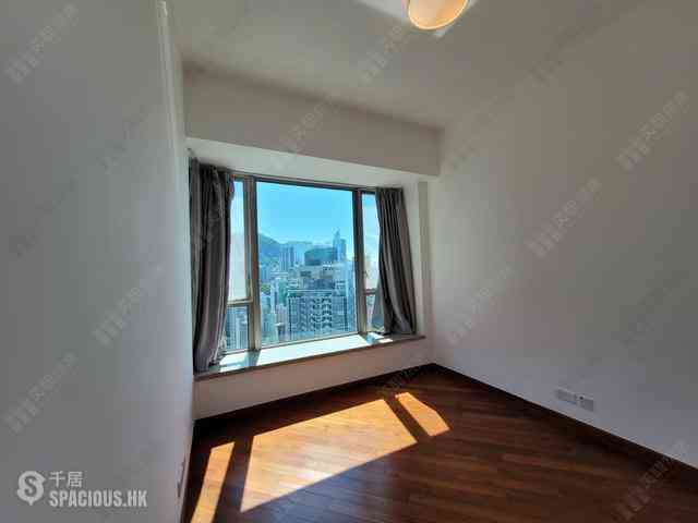 Wan Chai - The Avenue Phase 2 Block 3 10