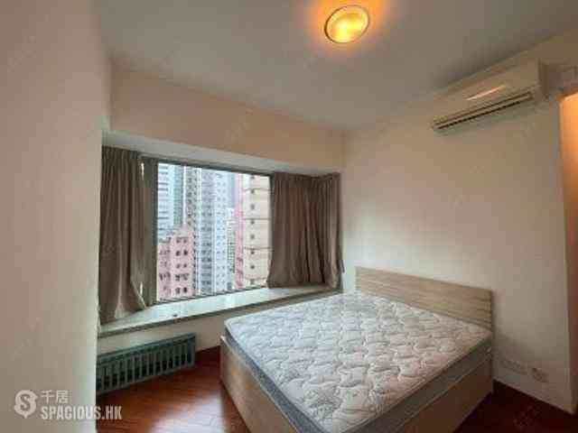Wan Chai - The Avenue 14
