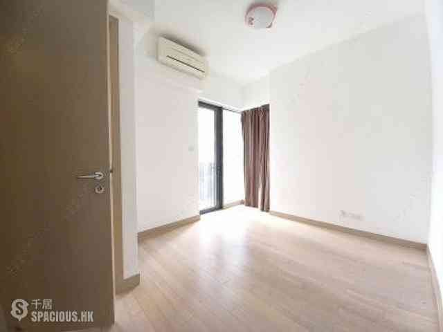 Wan Chai - The Oakhill 11