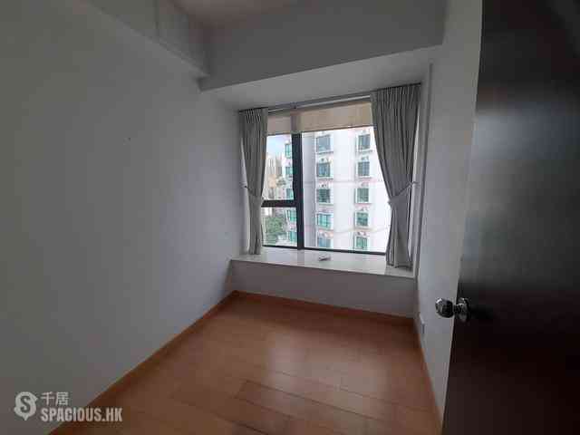 Sai Ying Pun - The Babington 04