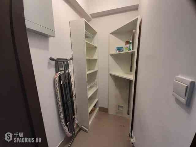 Sai Ying Pun - The Babington 10