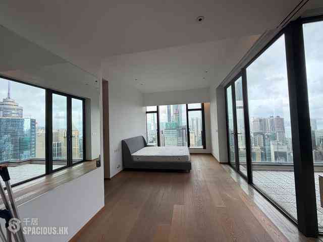 Mid Levels Central - Gramercy 06