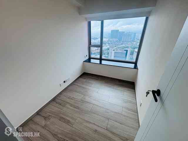 West Kowloon - Sorrento 05