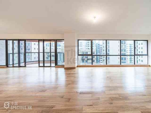 Mid Levels Central - Estoril Court 01