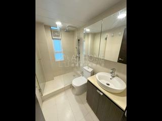 Sheung Wan - 119, Wing Lok Street 04
