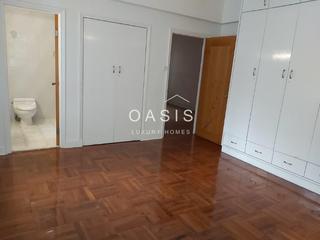 Mid Levels Central - Grand House 10