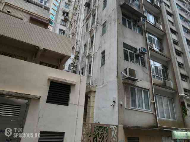 Mid Levels Central - 2J, Mosque Junction 09