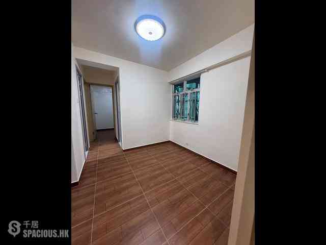 Sheung Wan - Midland Centre 02