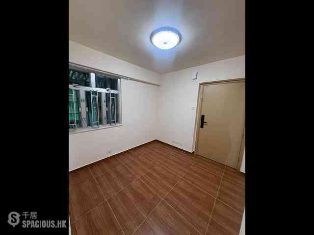 Sheung Wan - Midland Centre 03