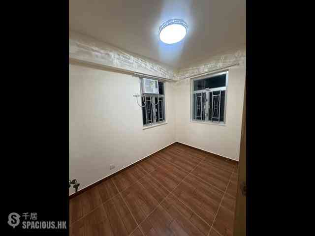 Sheung Wan - Midland Centre 04
