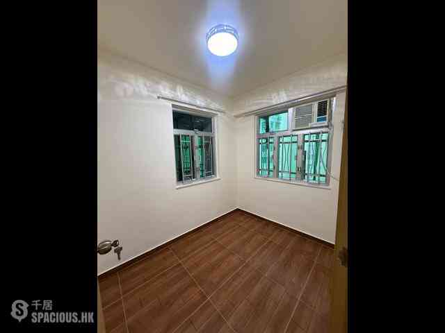 Sheung Wan - Midland Centre 07