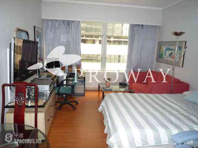 Wan Chai - Convention Plaza Apartments 02