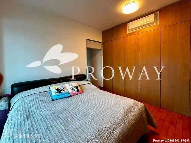 West Kowloon - The Harbourside 06