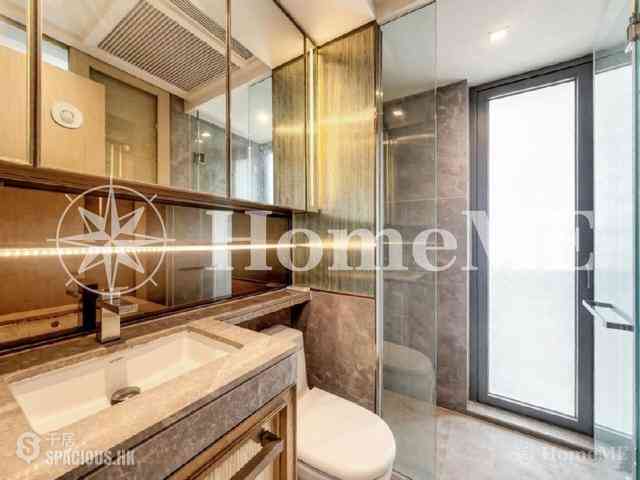 Sai Ying Pun - King's Hill 06