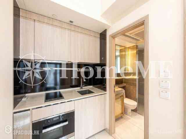 Sai Ying Pun - King's Hill 07
