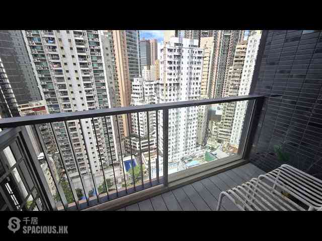Sai Ying Pun - The Queens 04