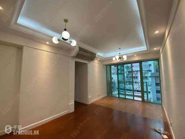 Sai Ying Pun - Bon-Point 05