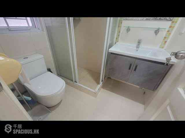 North Point - Wah Hong Mansion 11