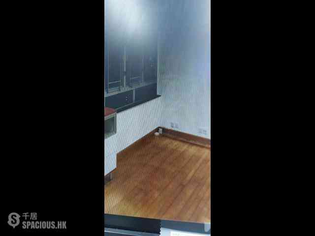 Chai Wan - New Jade Gardens Block 1 08