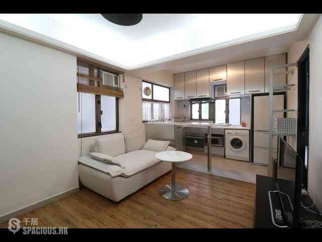 Wan Chai - Johnston Court 09