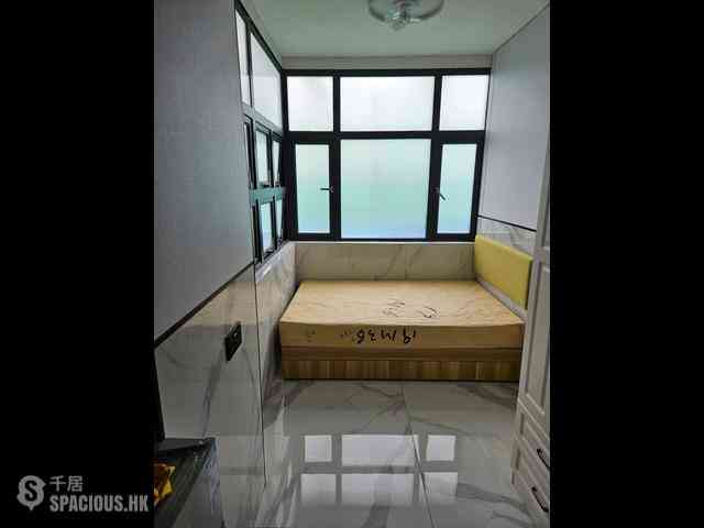 Tsim Sha Tsui - Ocean View Court 02
