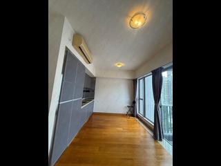 Sai Ying Pun - Island Crest 03