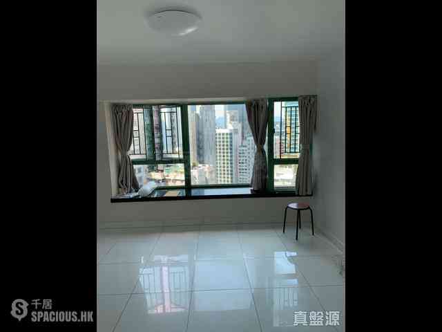 Wan Chai - Royal Court 01