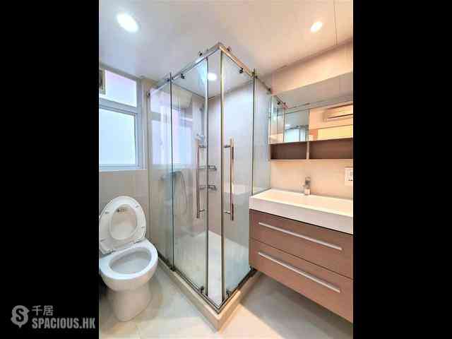 Sheung Wan - Lee Fung Building 03