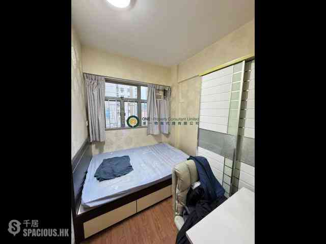 Sai Ying Pun - Tung Lee Building 05