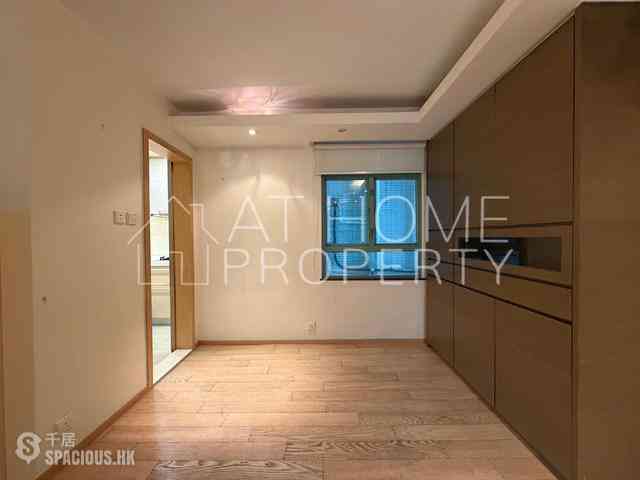 Mid Levels Central - Goldwin Heights 02