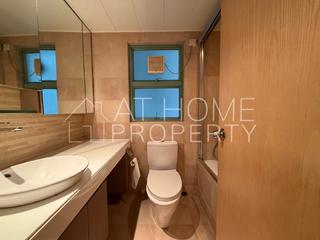 Mid Levels Central - Goldwin Heights 11