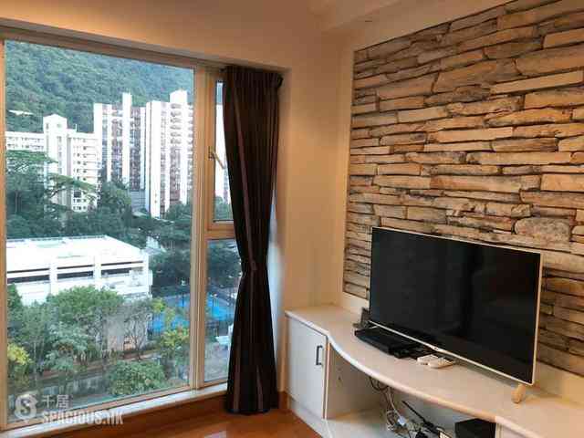 Kennedy Town - University Heights 03