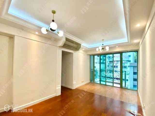 Sai Ying Pun - Bon-Point 02