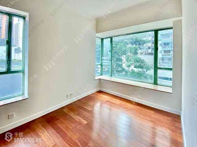 Sai Ying Pun - Bon-Point 12