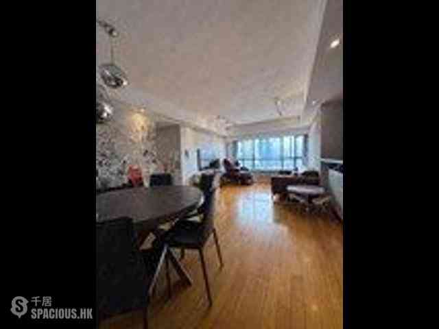 Mid Levels Central - The Grand Panorama Block 2 02