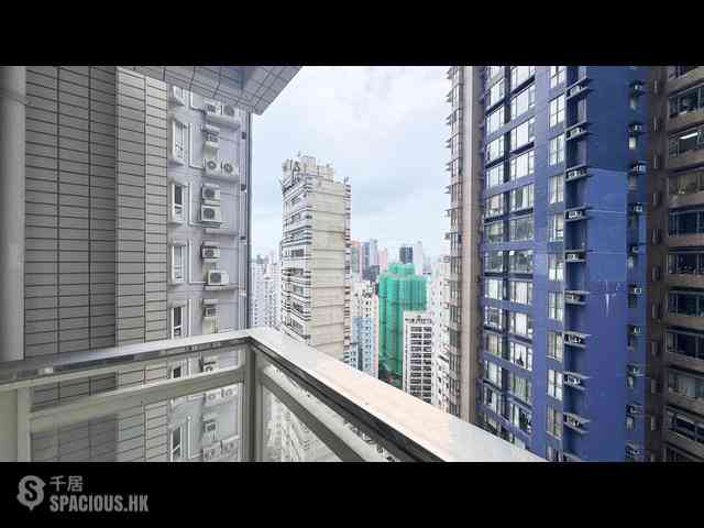 Soho - Centrestage 07