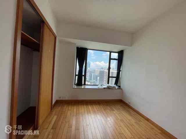 Mid Levels Central - Fairlane Tower 02