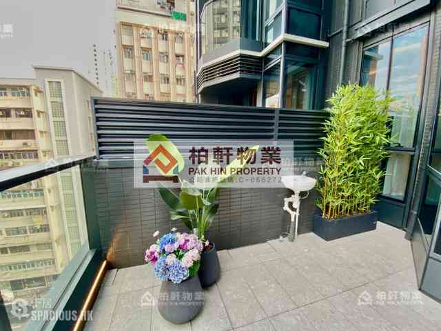 Quarry Bay - The Holborn 02