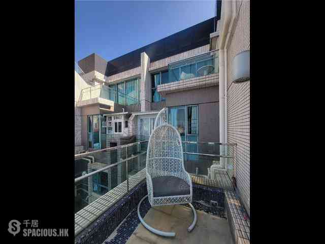 Tai Kok Tsui - The Long Beach Tower 1 14