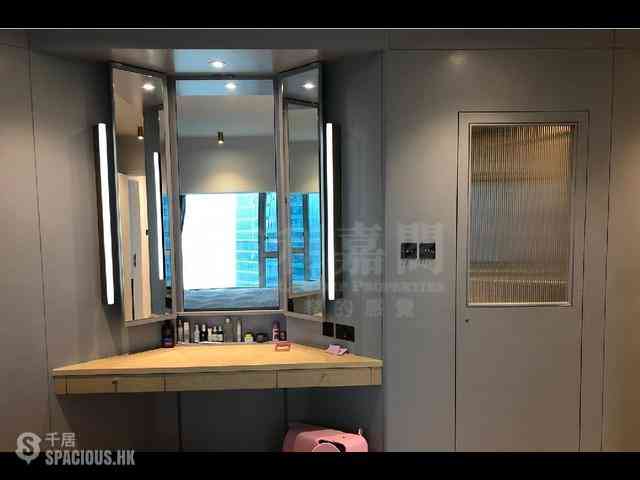 West Kowloon - Sorrento Phase 1 Block 3 09