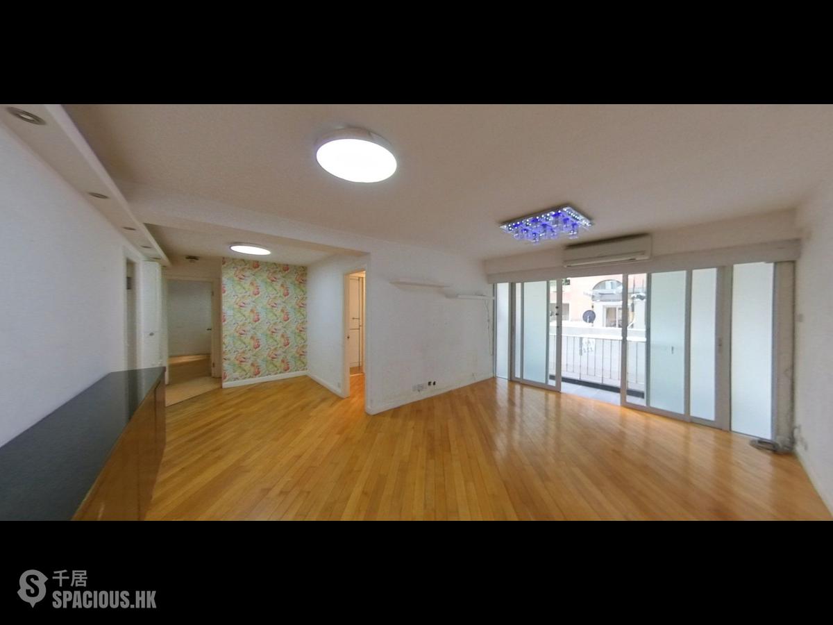 Wan Chai - Phoenix Court Block 3 01