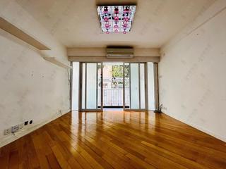 Wan Chai - Phoenix Court Block 3 04