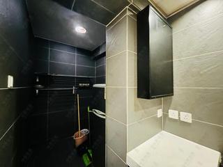 Wan Chai - Phoenix Court Block 3 14