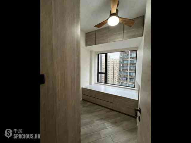 North Point - Fleur Pavilia Tower 2 09