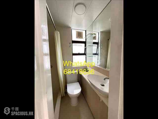 Sai Ying Pun - Golden Phoenix Court 05