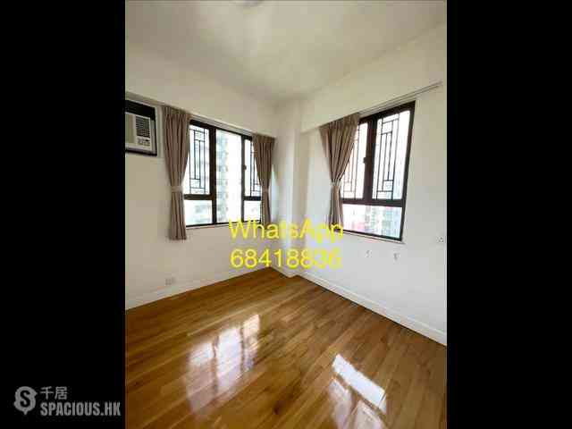 Sai Ying Pun - Golden Phoenix Court 07