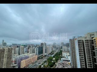 Tai Kok Tsui - The Hermitage Block 2 02